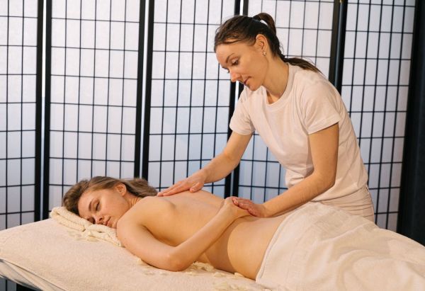 10 avantages des massages à domicile pour votre bien-être à Toulouse